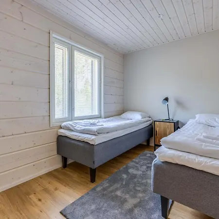 Himoksen Timantti Near Golf Course Incl Sauna, Jacuzzi For Ectra Fee, Terrace דירה